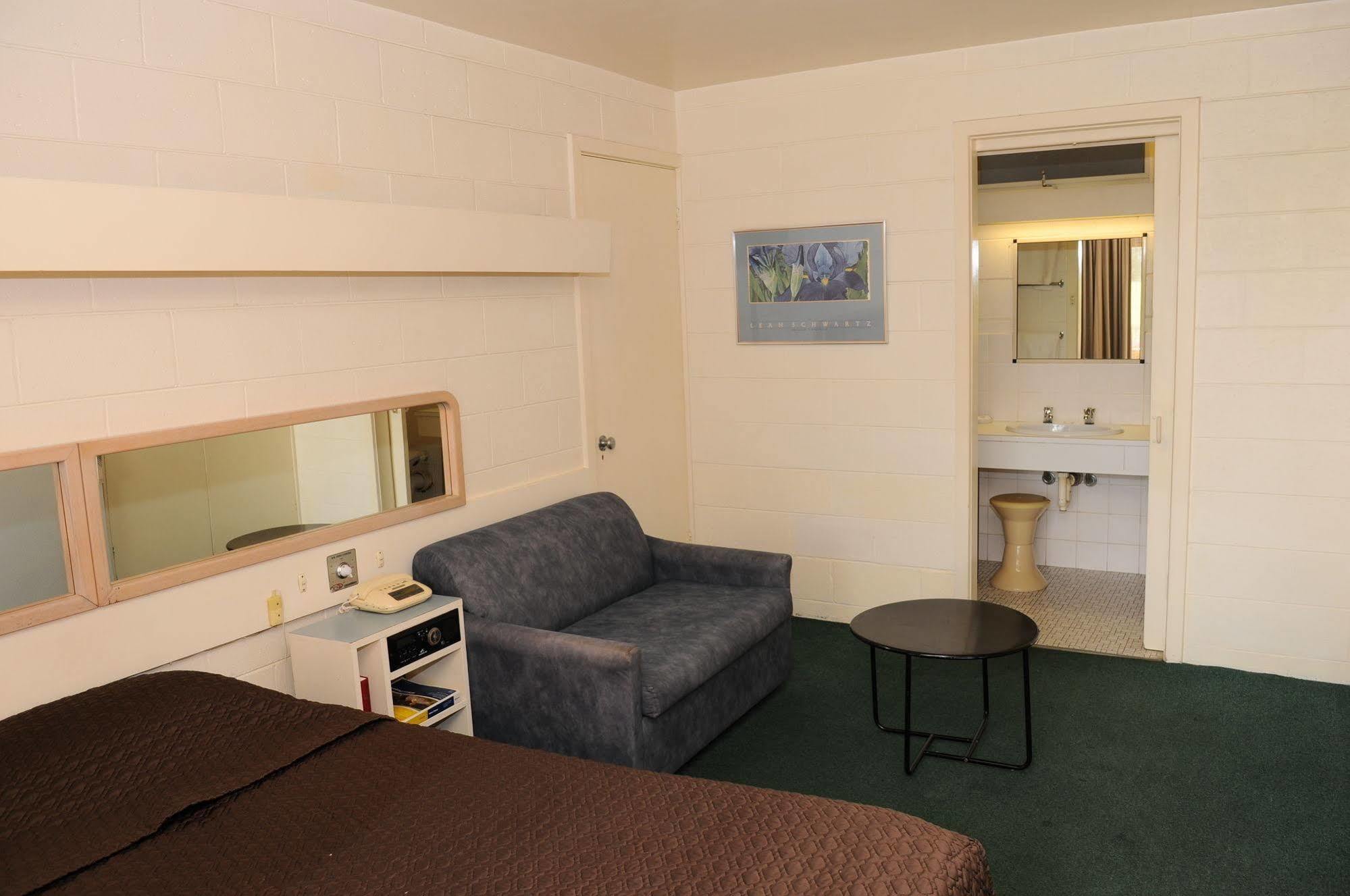 Peninsula Motor Inn Tyabb Exteriér fotografie